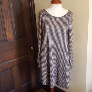 Long Sleeve Dress ~ Juniors Large